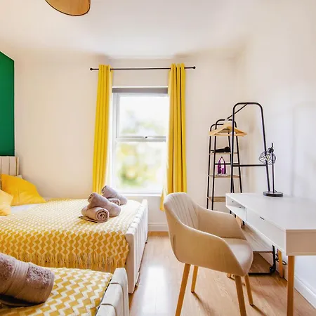 Holiday home Urban Retreat Oasis Free Parking 13ppl Sheffield