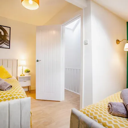 Urban Retreat Oasis Free Parking 13ppl Sheffield